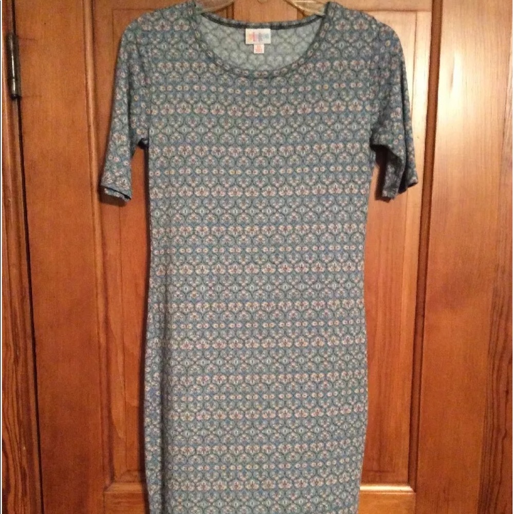LuLaRoe Julia Dress Paisley Floral NWOT